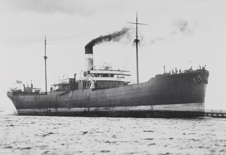 Photograph - Cargo Steam Ship, Australia, 1920-1939