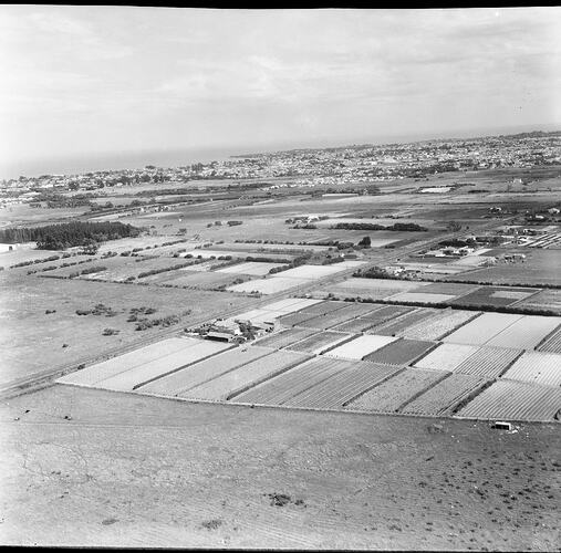 Monochrome aerial photograph of Cheltenham.