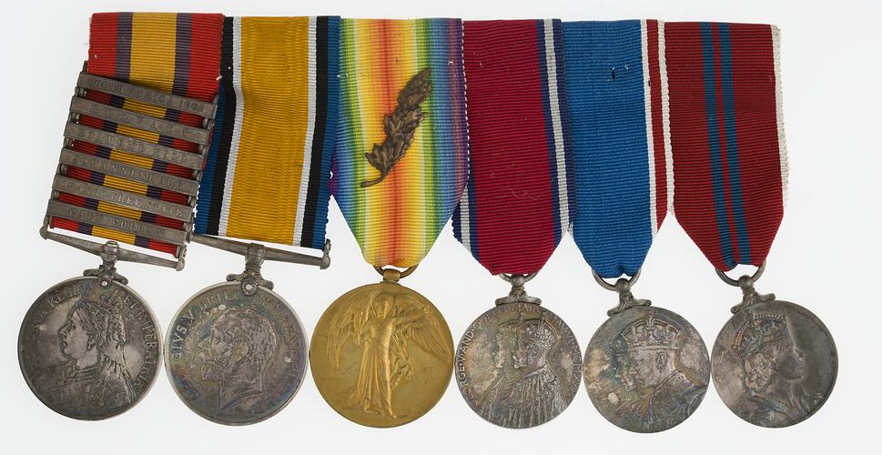 Medal - Coronation of Queen Elizabeth II - Obverse