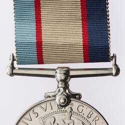 Medal - Australia Service, 1939-1945 - Obverse