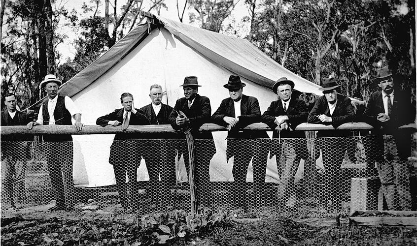 Staff and vegetable garden at railway staff camp, Nowa Nowa, 1914.
