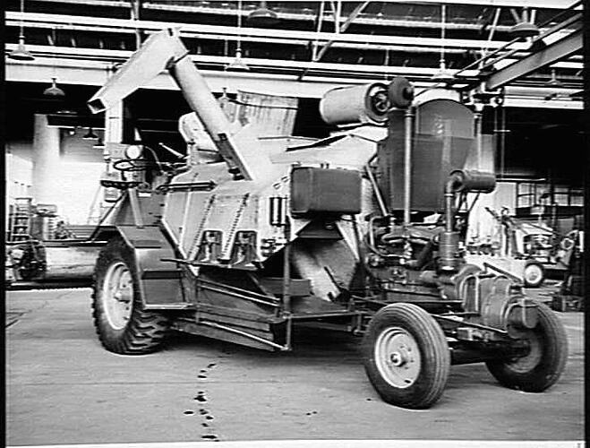 EXP. AUTO HEADER: NOV 1952