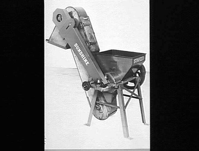 SUNFEED. NOV 1948
