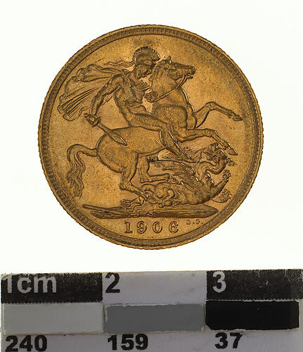 Coin - Sovereign, New South Wales, Australia, 1906, photographed by Museums Victoria