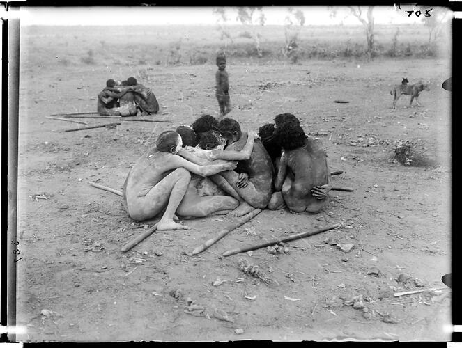 Women wailing during mourning ceremonies, Tennant Creek, Central Australia, 16-17 August 1901.