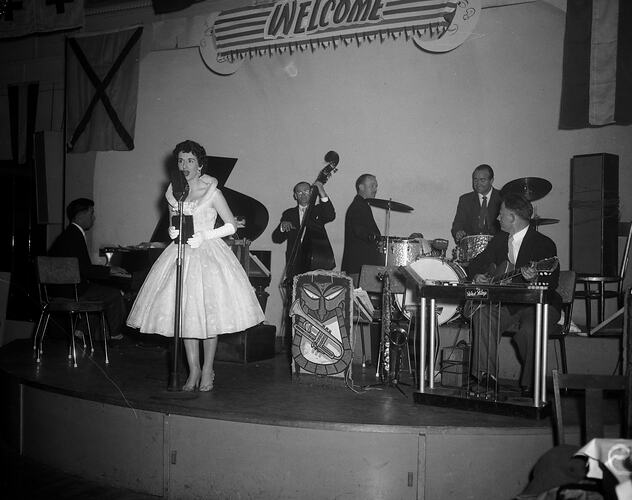 H. J. Heinz Co Pty Ltd, Musicians on Stage, Melbourne, Victoria, 1956