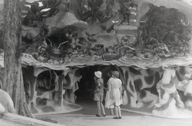 Ward family and 'undersea' diorama, Haw Par Villa, Singapore, 2 December 1961