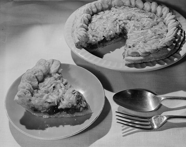 Australian Dried Fruits Association, Pie Dessert, Box Hill, Victoria, 23 Feb 1960