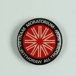 Badge - Withdraw all Troops Now, circa 1970-1973