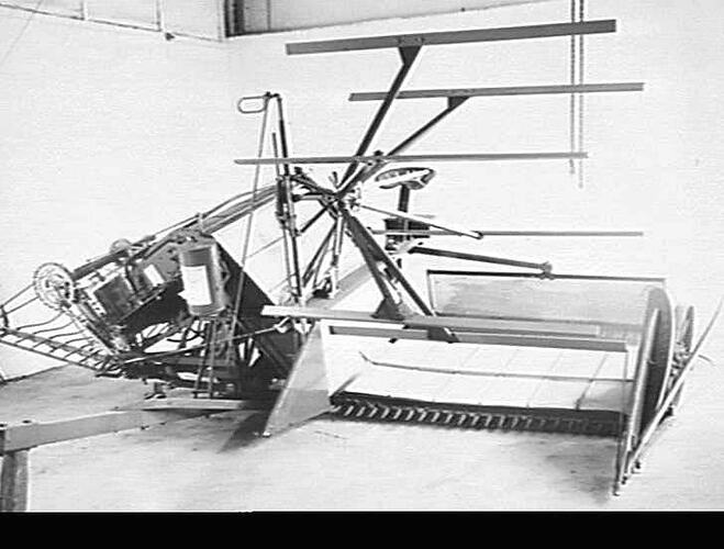 NO 6B WHEEL DRIVE REAPER BINDER WITH TRACTOR HITCH MAY 1953