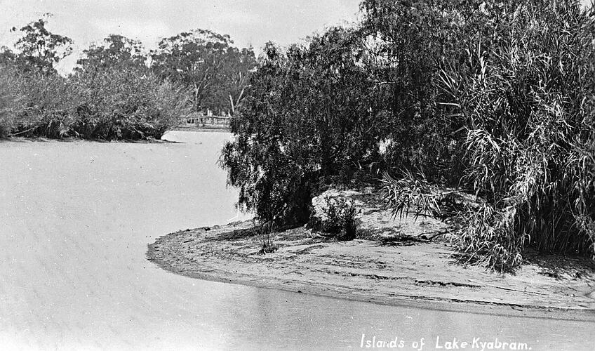 ISLANDS OF LAKE KYABRAM