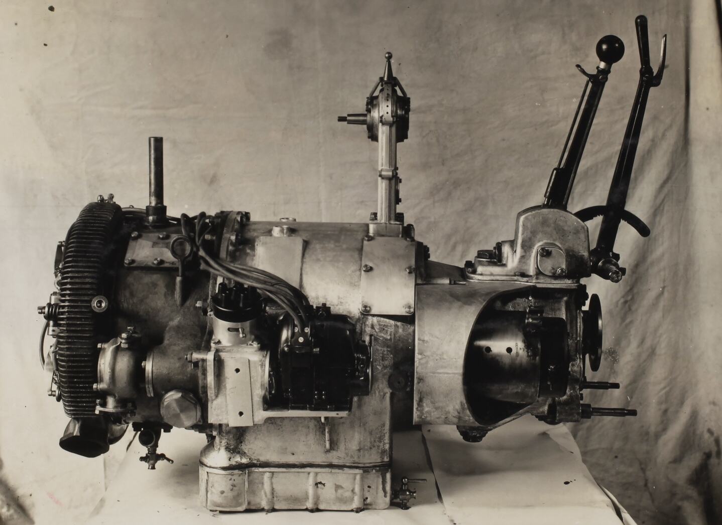 Photograph - Crankless Engines (Australia) Pty Ltd, Automobile Engine ...