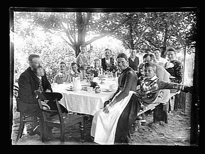 [A summer garden party, Upper Yarra, about 1900.]