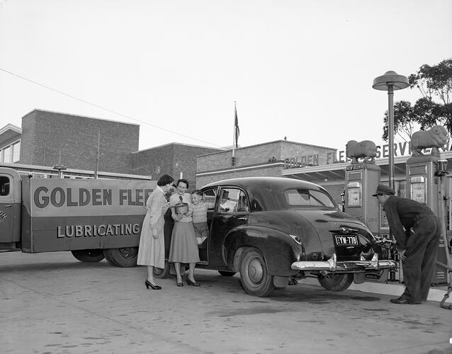 Negative - HC Sleigh Ltd, People & a Motor Car, Golden Fleece Service Station, Balwyn, Victoria, May 1954