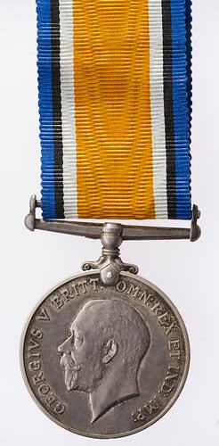 Medal - British War Medal, Great Britain, Private Thomas Joseph Hewitt, 1914-1920 - Obverse