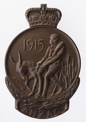 Medal - Anzac Commemorative Medallion, Australia, Private Aubrey L.B. Hampton, 1967 - Obverse