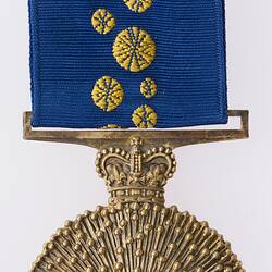 Breast Badge - Medal of the Order of Australia, Australia, 1975 - Obverse