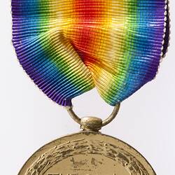 Medal - Victory Medal 1914-1919, Great Britain, Private Frederick James Payne Davies, 1919 - Reverse
