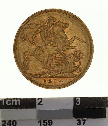 Coin - Sovereign, Victoria, Australia, 1904, photographed by Museums Victoria