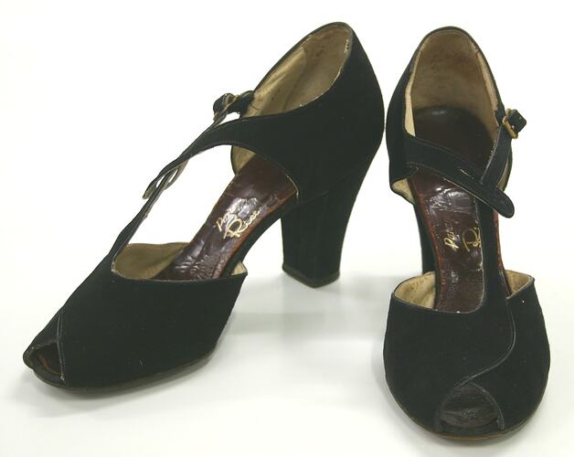 Pair of Shoes - Paragon, Rice O'Neill, Black Suede
