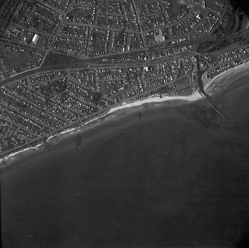 Monochrome photograph of Parkdale and Mordialloc.