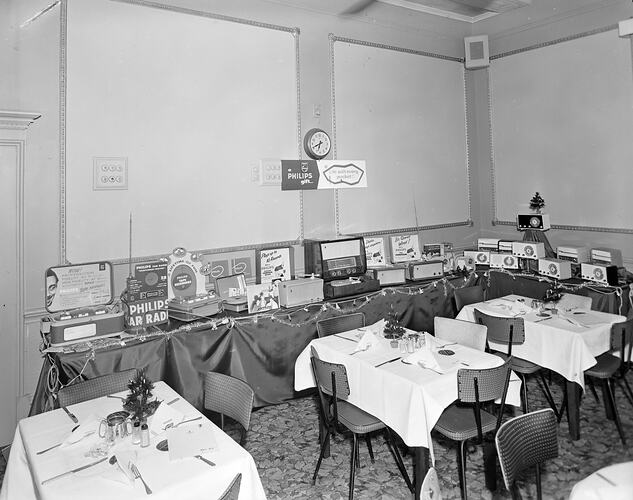Philips Electrical Industries, Electrical Display, Esplanade Hotel, St Kilda, Victoria, 09 Nov 1959