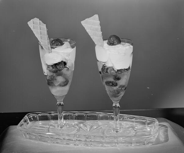 Australian Dried Fruits Association, Two Ice-Cream Desserts, Box Hill, Victoria, 23 Feb 1960