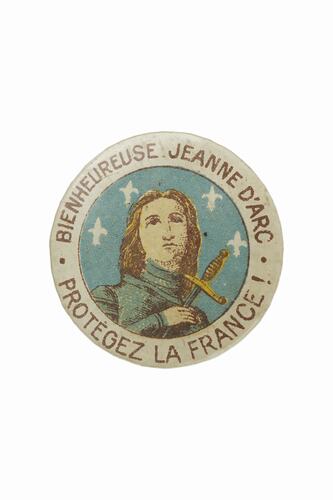 Badge - 'Bienheureuse Jeanne d'Arc! Protegez La France!' (Blessed Joan of Arc, Protect France), World War I, 1914-1919, Obverse
