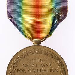 Medal - Victory Medal 1914-1919, South Africa, Gnr. F.A. Visser, 1919 - Reverse