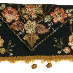 Handkerchief Sachet - Dark Green Velvet, Appliqued