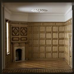 Dolls' House - F.A. Clemons, 'Pendle Hall', 1940s, Room 14, Library, Empty