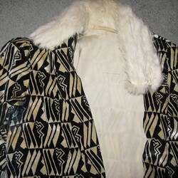 Velvet jacket with geometric design detail