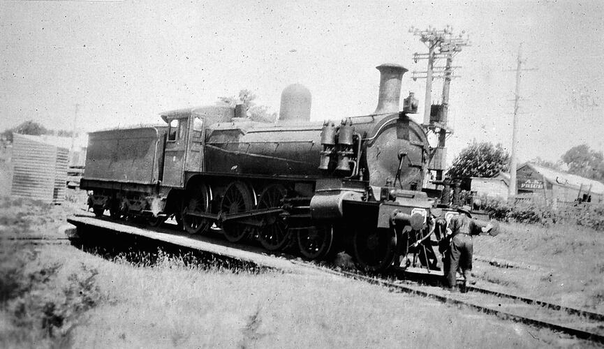 Train turntable at Mirboo North Station, circa 1925.