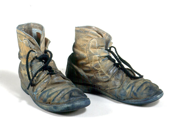 Pair of Boots - Desert