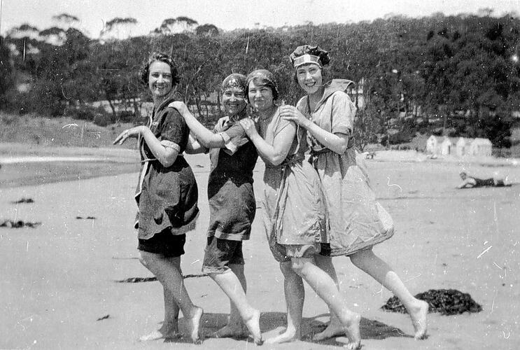 [Lorne, about 1930. Jean McNamara (second from the left) later became famous as the discoverer of Myxomatosis.]