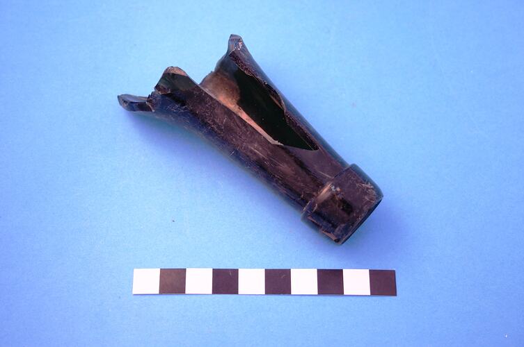 Bottle - Beer or Wine, Glass, circa 1820-circa 1920