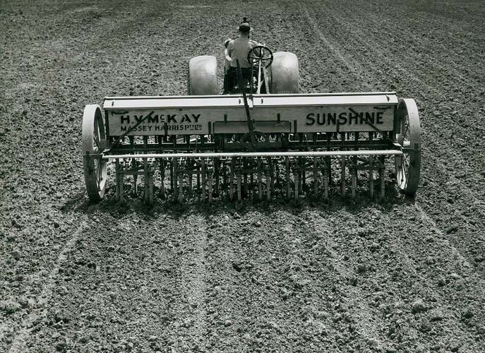 Photograph Hv Mckay Massey Harris Sunlea Seed Drill 1946 