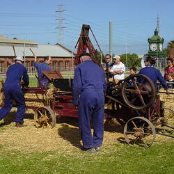 Hay Press - International Harvester Co, GL-115, Geelong, Victoria, circa 1945