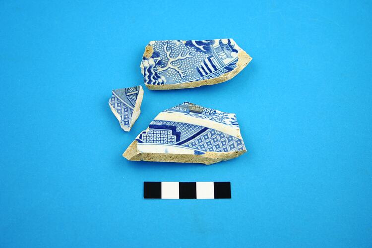 Plate - Ceramic, Willow, circa 1805-circa 1900