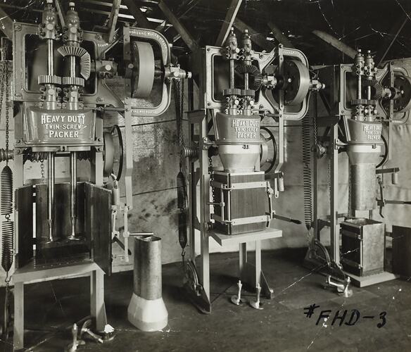 Photograph - Schumacher Mill Furnishing Works, 'Heavy Duty Twin-Screw Packer', Port Melbourne, Victoria, 1946