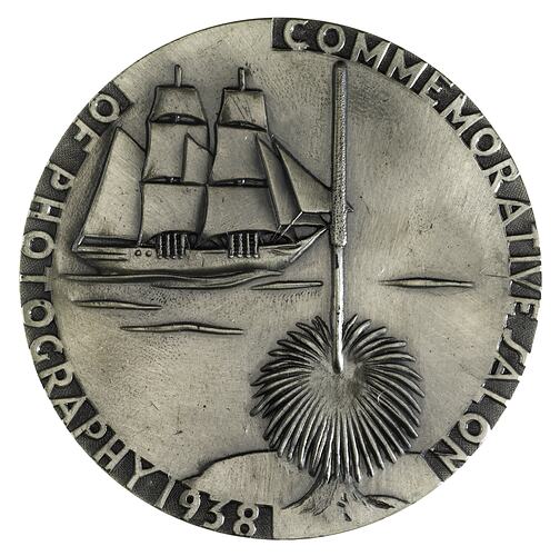 Medal - Sesquicentenary of Australia, Salon of Photography, Sydney, 1938 AD
