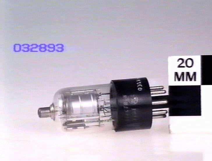 Electronic Valve RCA, DiodeTriodePentode, Type 1D8GT, 19391945.