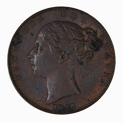 Coin - Farthing, Queen Victoria, Great Britain, 1841 (Obverse)
