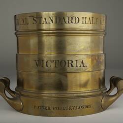 Standard Volume - Half Gallon, Potter, Primary Standard, Victoria, 1863