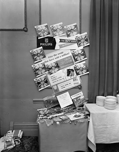 Philips Electrical Industries, Musical Record Display, Esplanade Hotel, St Kilda, Victoria, 09 Nov 1959