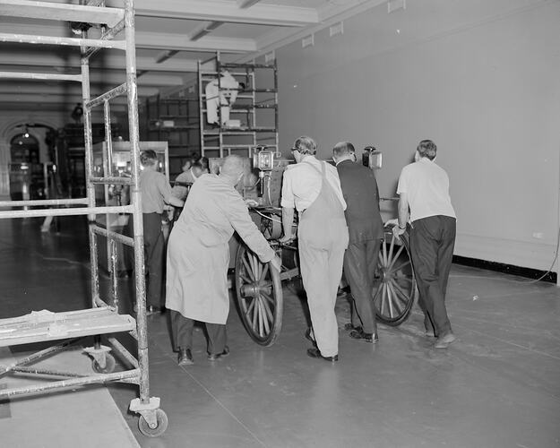 Relocation of Thomson Steam Car (ST 24990) from South Rotunda to Verdon Hall, Science Museum, Melbourne, 1970