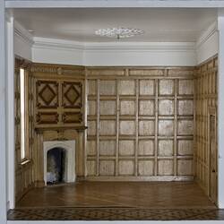 Dolls' House - F.A. Clemons, 'Pendle Hall', 1940s, Room 14, Library, Empty