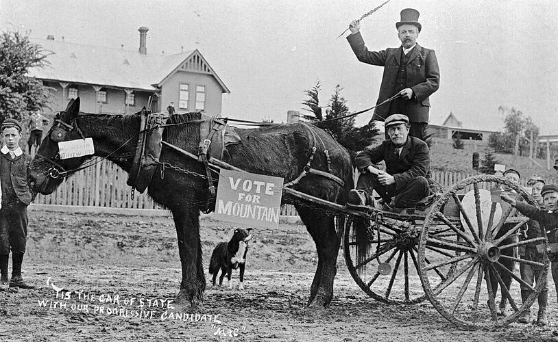 'TIS THE CAR OF STATE WITH OUR PROGRESSIVE CANDIDATE.