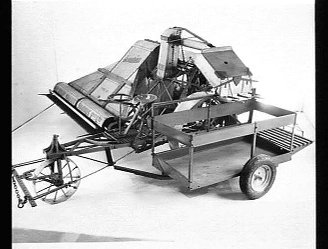 A.L. HARVESTER FITTED WITH PLATFORM. APR 1940