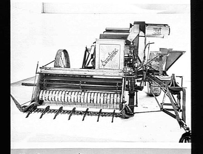 NO. 4 PICK-UP WITH CUTTER BAR. SEP 1944